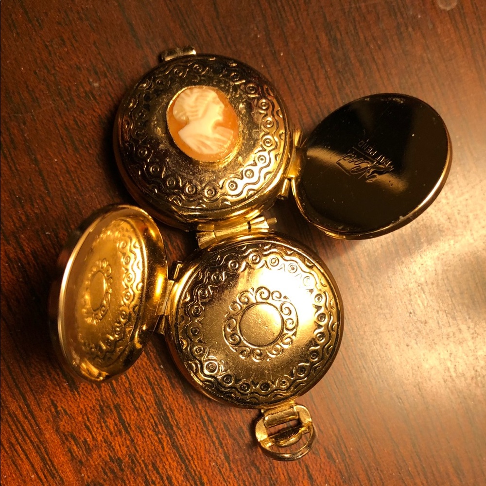 CAMEO PENDANT - Picture 4 of 5